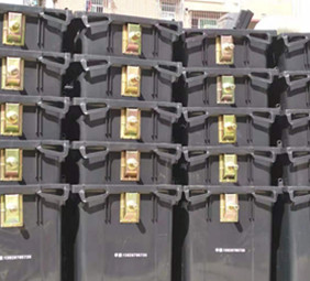 戶外（wài）垃圾桶案例