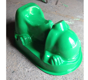 碰（pèng）碰車外殼