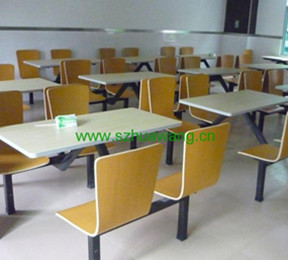 曲（qǔ）木餐（cān）桌椅H004